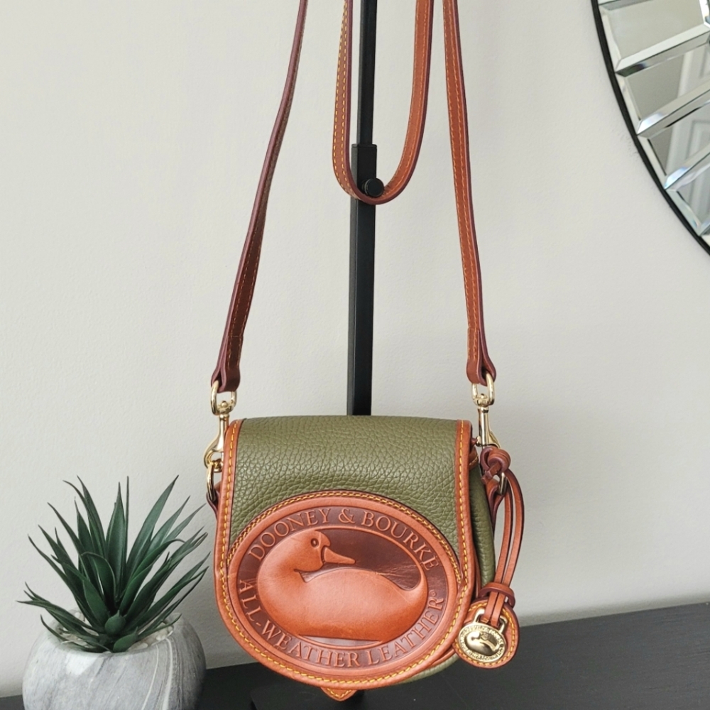 Dooney & Bourke Vintage Big Duck Crossbody Bags